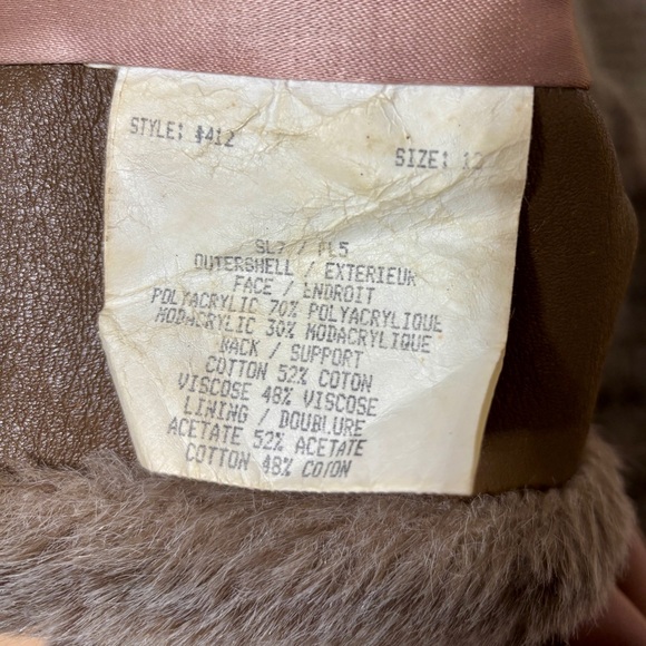 Vintage Women's Faux Fur Teddy Jacket in  Brown and Grey Hues - Picture 12 of 13